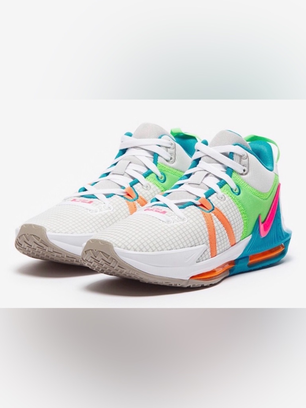 [Nike] LeBron Witness 7 Athletic Basketball Shoes Sneakers Multi Color Men’s 9.5 - Picture 2 of 16